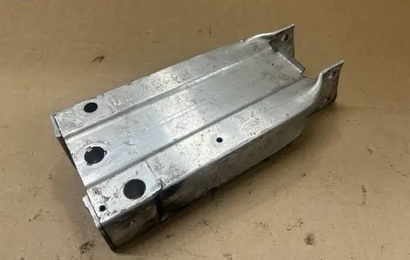 Mercedes-Benz E W212 Front bumper shock/impact absorber A2126200895 2126200895