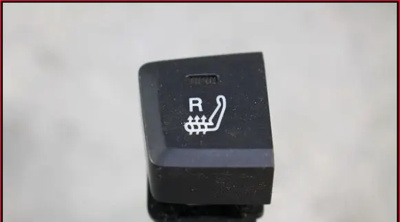 Chevrolet Captiva Seat heating switch