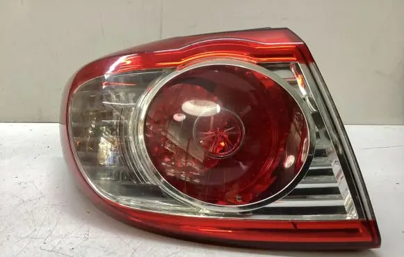 Hyundai Santa Fe Rear/tail lights 924022B5