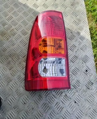 Toyota Hilux (AN10, AN20, AN30) Rear/tail lights