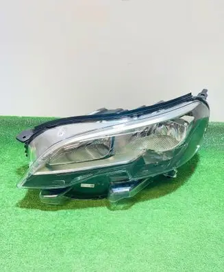 Peugeot Expert Headlight/headlamp 980857268000
