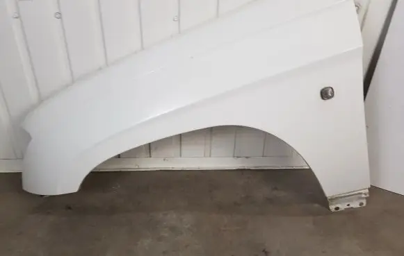 Chrysler Pacifica Fender
