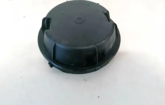 Peugeot 307 Headlight/headlamp dust cover c1118