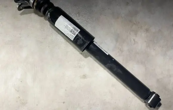 BMW 2 G42 Rear shock absorber/damper 6899547 208128BD0007