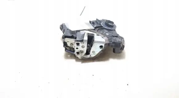 Toyota Corolla E140 E150 Front door lock