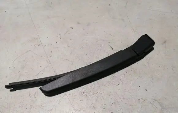 Ford Ecosport Rear wiper blade arm W000018920