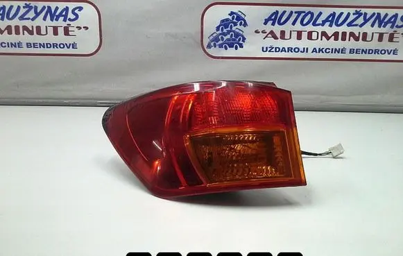 Lexus IS 220D-250-350 Rear/tail lights