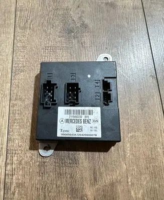 Mercedes-Benz E W211 Comfort/convenience module 2115452232 0000564367000