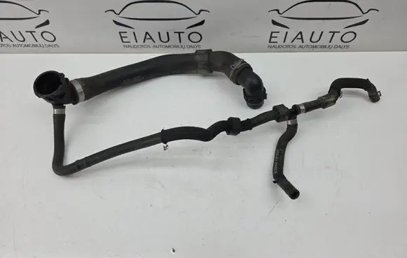 Volkswagen PASSAT B8 Engine coolant pipe/hose 3Q0122101D 5Q0121087D 5Q0122291