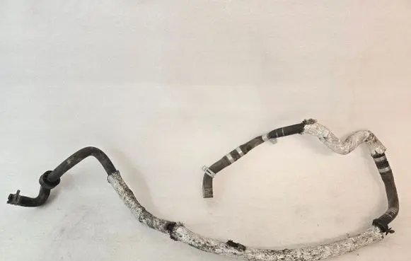 Volvo XC90 Engine coolant pipe/hose 31368128