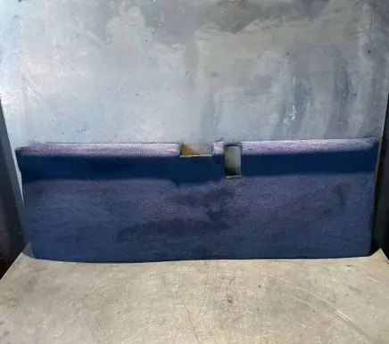 Mercedes-Benz E W124 Tailgate trim 1247470070
