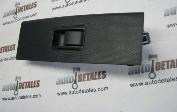 Toyota Corolla Verso AR10 Electric window control switch 742320F030