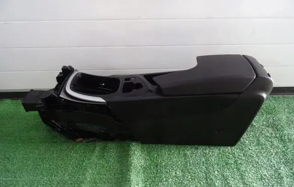Opel Insignia A Center console