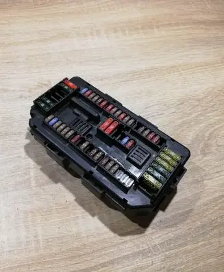 BMW 1 F20 F21 Fuse module 9224879 773150