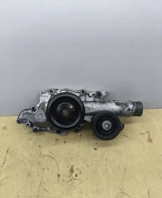 Mercedes-Benz E W211 Water pump A6462000301