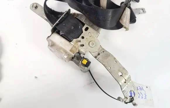 Subaru Legacy Front seatbelt 7q8050p