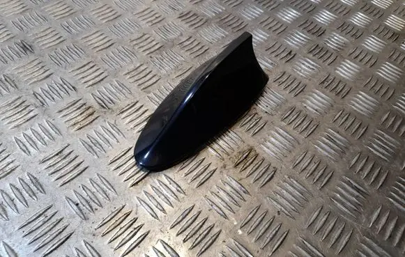BMW 7 F01 F02 F03 F04 Aerial GPS antenna 9175355