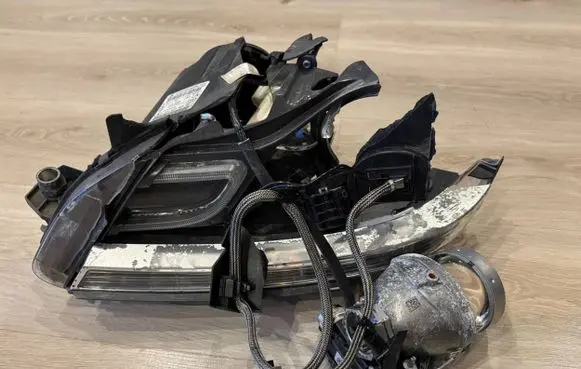 Mercedes-Benz C W204 Headlight/headlamp A2048204339 LE09A6220 030127028104