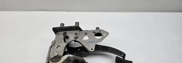 Nissan Juke I F15 Accelerator throttle pedal 112340 7MA29A