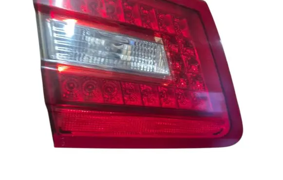Mercedes-Benz E W212 Tailgate rear/tail lights A2128200964
