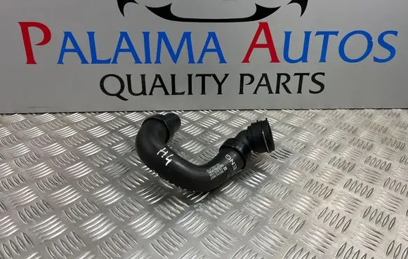 Engine coolant pipe/hose