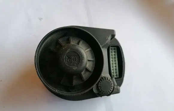 Ford Focus Horn signal 812050872