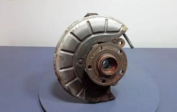 Skoda Octavia Mk2 (1Z) Front wheel hub spindle knuckle