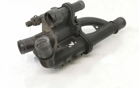 Thermostat/thermostat housing