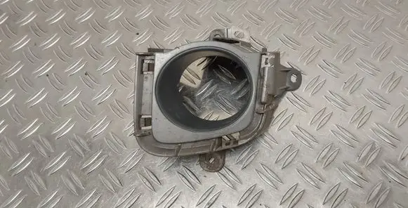 Toyota Prius (XW30) Front fog light trim/grill 8148247020