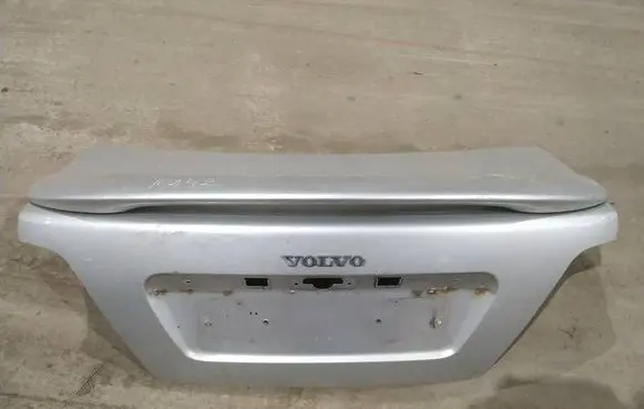 Volvo S40, V40 Tailgate/trunk/boot lid pilkas