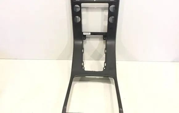 Volvo V70 Radio/GPS head unit trim 8635818 39859179