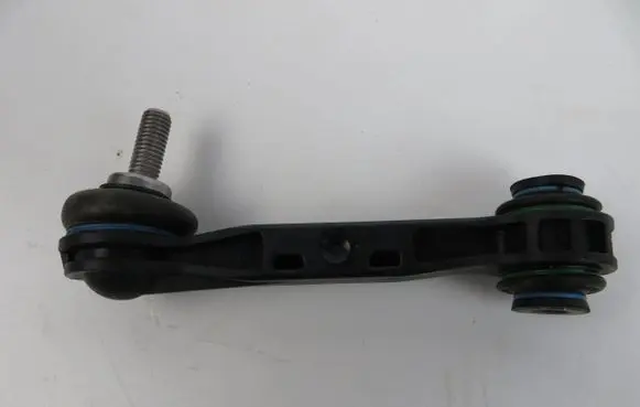 BMW M3 F80 Front anti-roll bar/stabilizer link 2284618