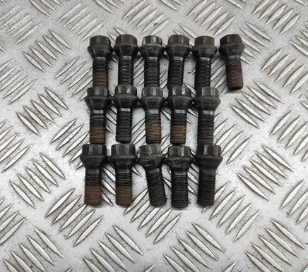 BMW X1 F48 F49 Nuts/bolts 6890324