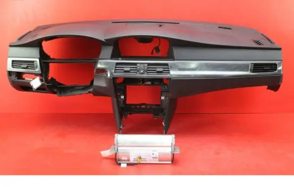 BMW 5 E60 E61 Dashboard BMWE60