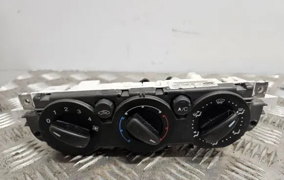 Ford Focus Climate control unit 7M5T19980AA 69607332