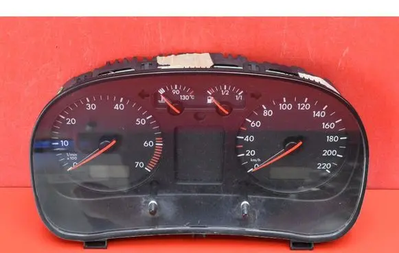 Volkswagen Golf IV Speedometer (instrument cluster) 1J0919860