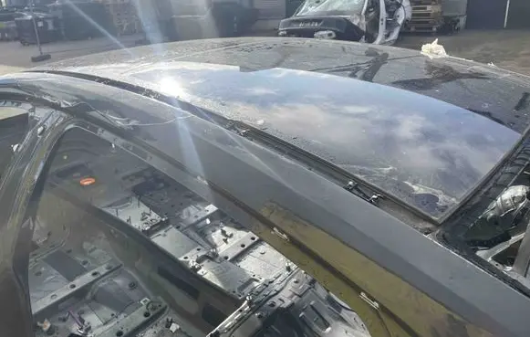 BMW 8 G14 Roof 