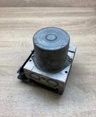 Mercedes-Benz A W169 ABS Pump 0265950618 0265235225 A0064310812