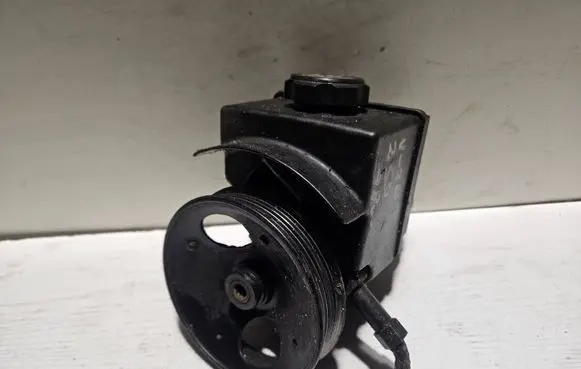 Volvo S70 V70 V70 XC Power steering pump 9140195 1275777