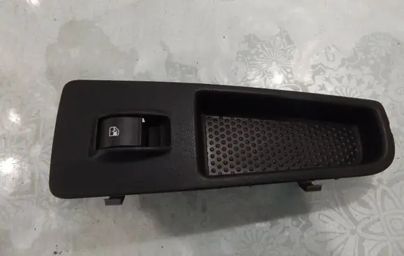 Lancia Delta Quarter vent window switch 