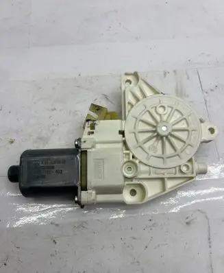 Mercedes-Benz GL X164 Front door window regulator motor A2518200842 997081102