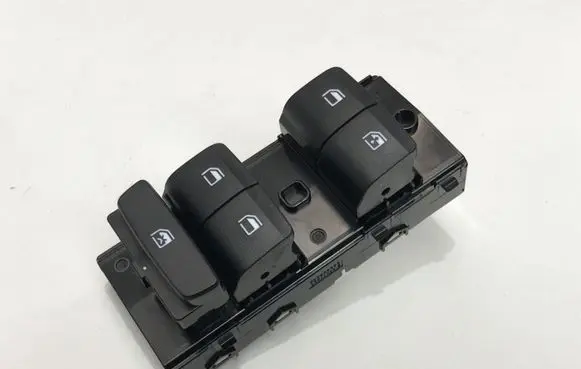Hyundai i20 (BC3 BI3) Quarter vent window switch 93571Q0710