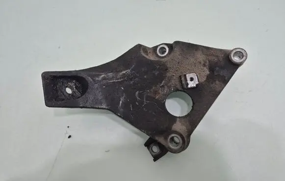 BMW X1 E84 Engine mounting bracket 