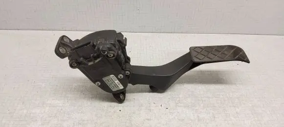 Volkswagen Transporter - Caravelle T5 Accelerator throttle pedal 7H1721503 00849503