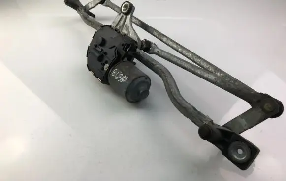 Volvo V40 Wiper motor 1397220668