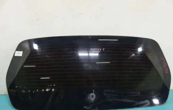 Peugeot Partner Rear windscreen/windshield window IMPRK1352788