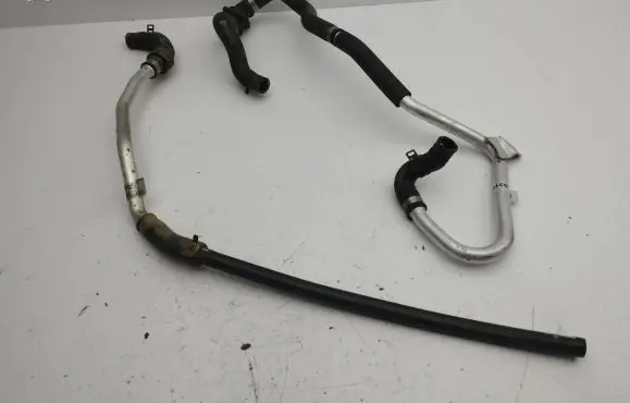 Mercedes-Benz E W213 Engine coolant pipe/hose A2138302305 A2058303202