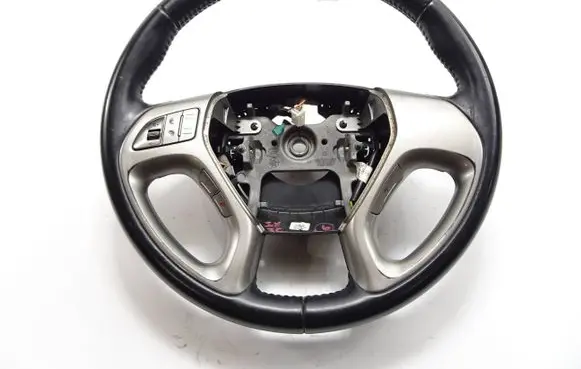 Hyundai ix35 Steering wheel ten