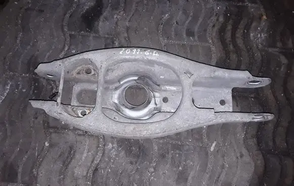 BMW X1 E84 Rear upper control arm/wishbone NOCODE