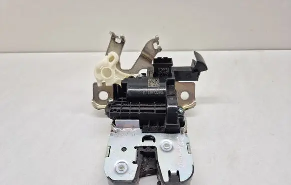 Audi A6 S6 C8 4K Tailgate/trunk/boot lock/catch/latch 4K0827503
